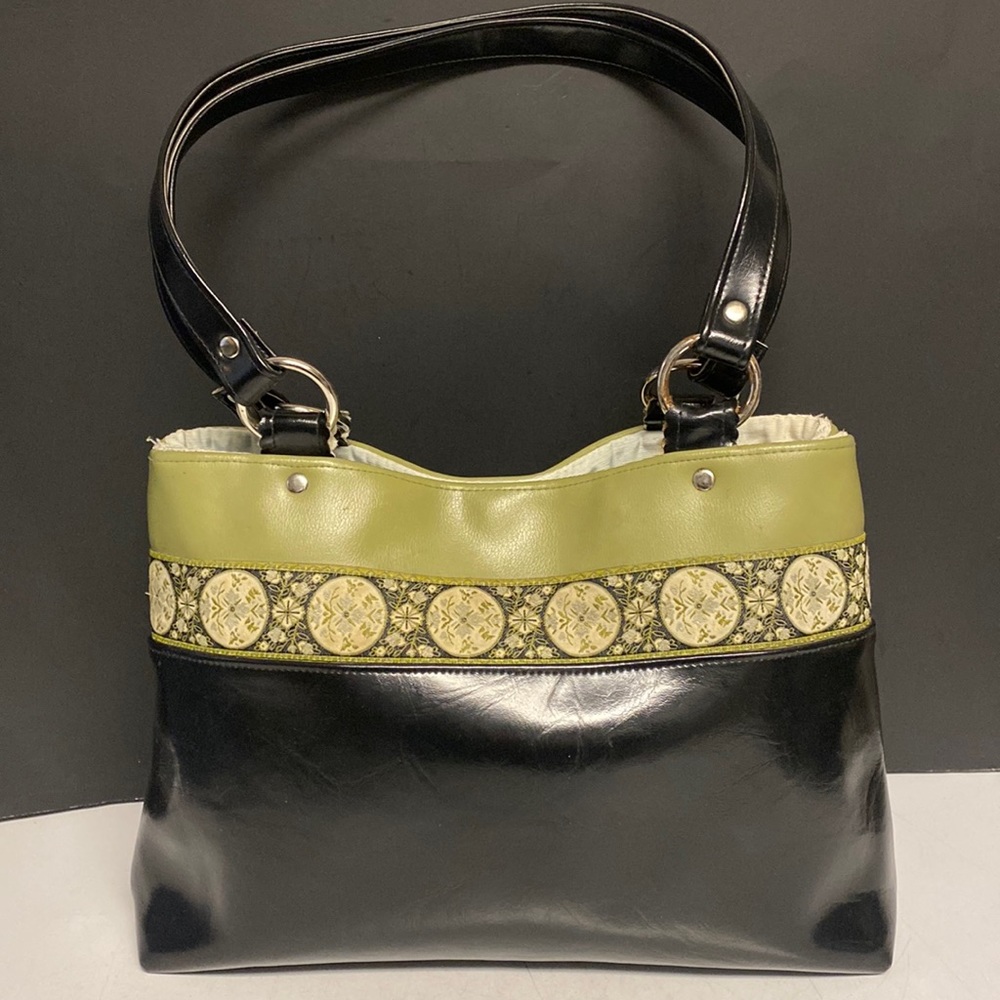 LAURA BEE DESIGNS Vegan Shoulder Bag Snap Purse